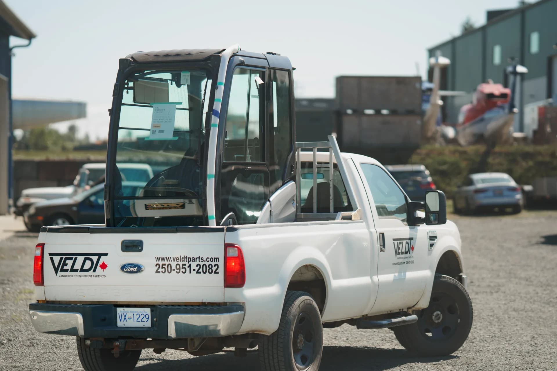 Vanderveldt Equipment OEM Heavy Equipment Parts Supplier in Canada